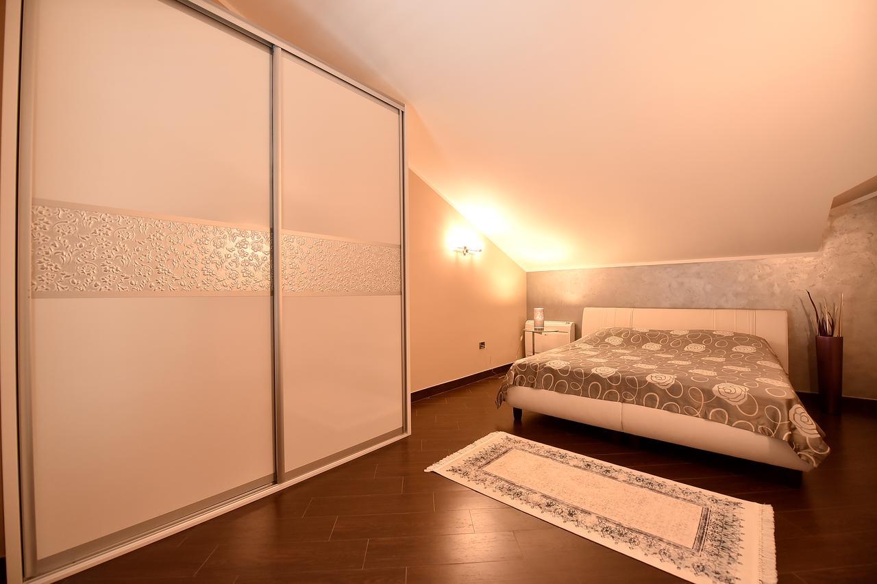 Maniva Penthouse By The Sea Kotor Exterior foto