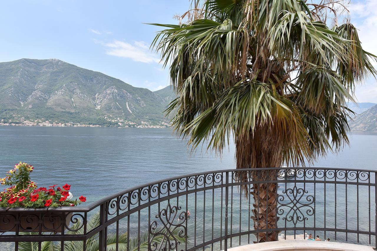 Maniva Penthouse By The Sea Kotor Exterior foto